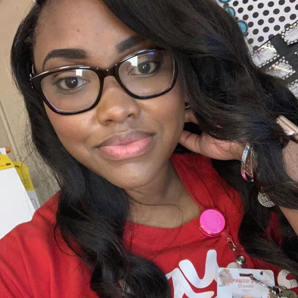 Meet your Posher, Coretta